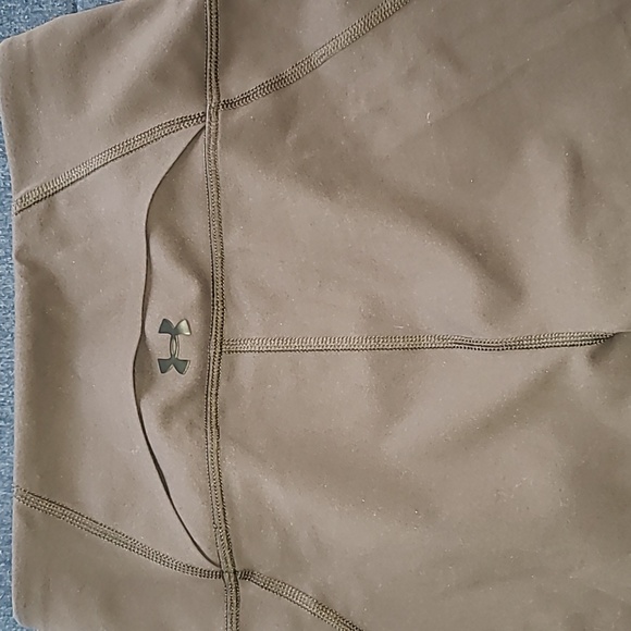 UNDER ARMOUR LEGGINGS SIZE XS - Picture 3 of 5